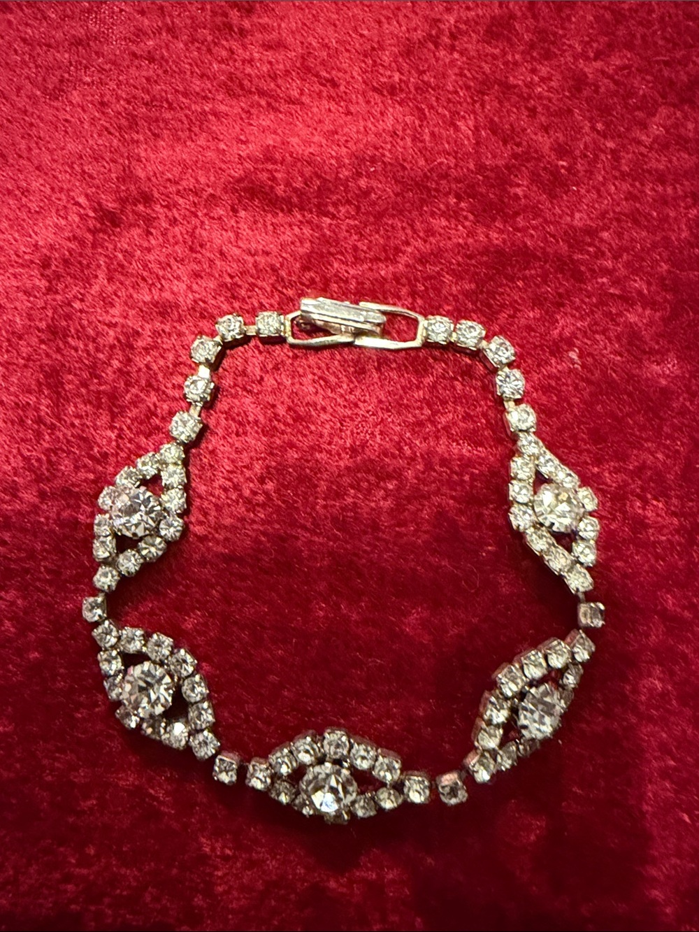 Vintage rhinestone Link Bracelet - Clear Rhinestone 7”